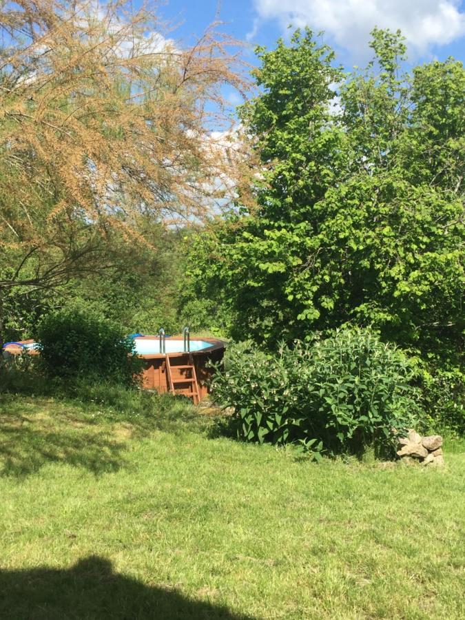 Le Gite Du Petit Renard: A Tranquil Gite With Pool Oradour-Saint-Genest Екстериор снимка